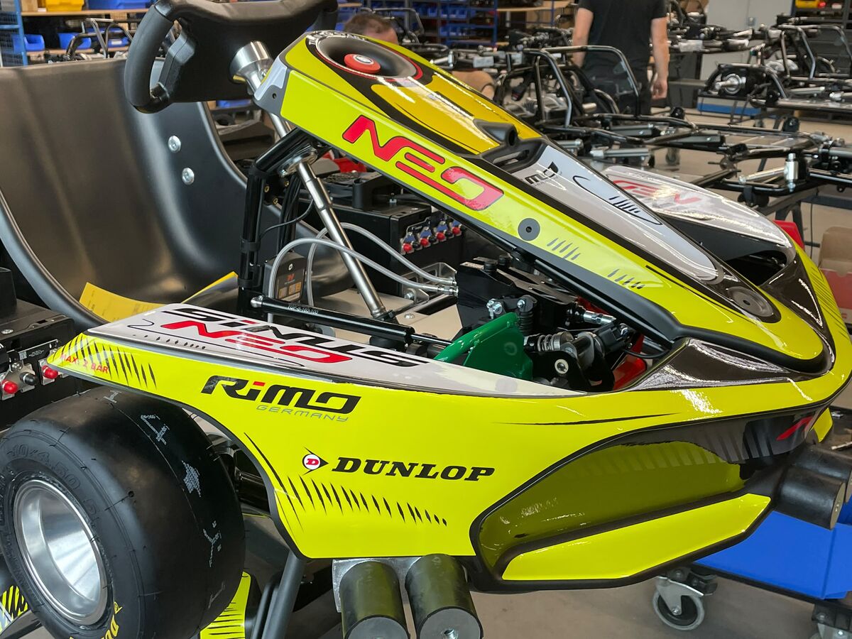 RiMO NEO kart on the production line